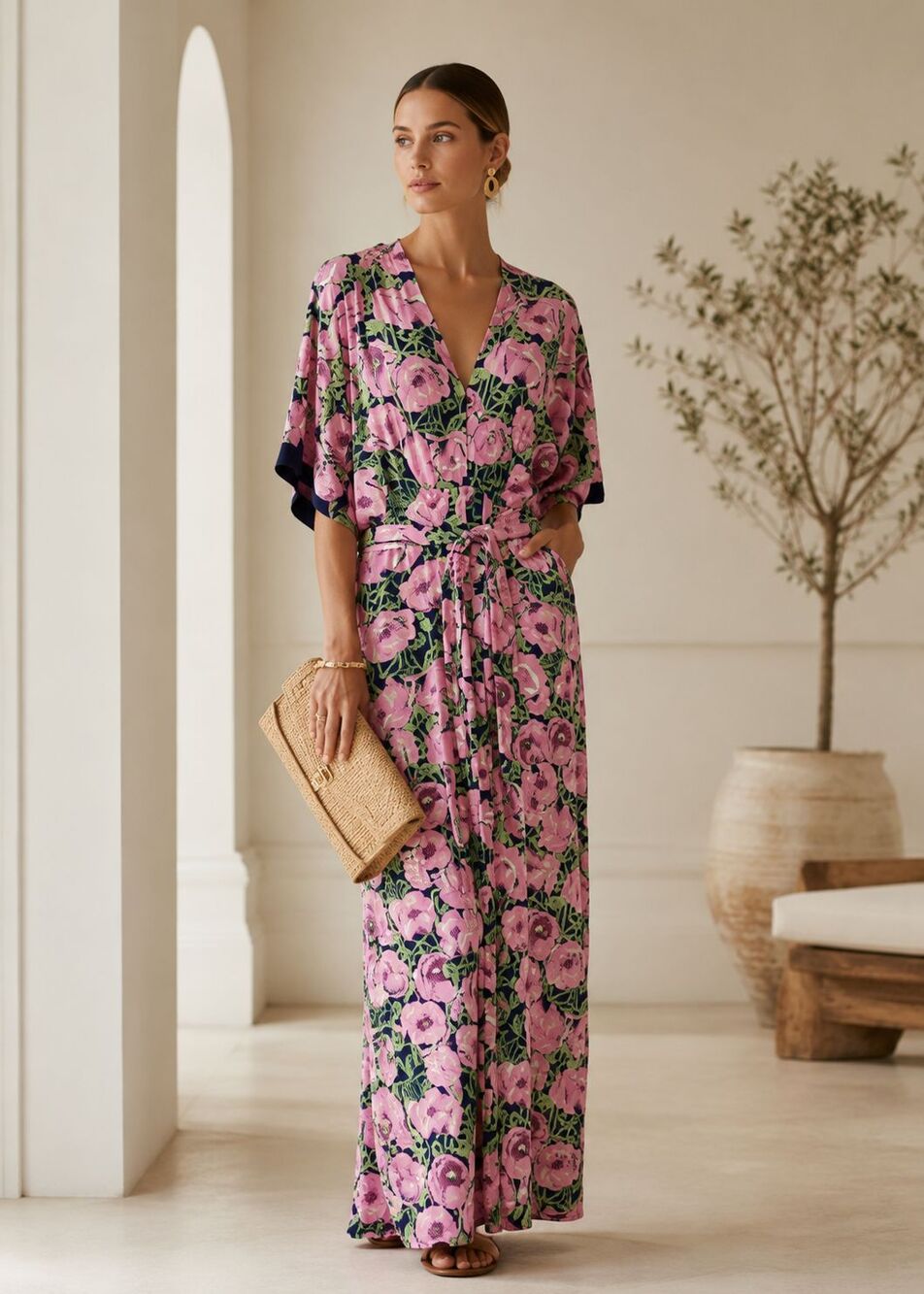 Lilly Pulitzer Wisteria V-Neck Maxi Floral Dress Low Tide Navy Size 10 NWT - Picture 2 of 16